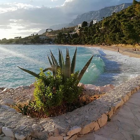 Apartment 70 M From The Beach Подгора Номер фото