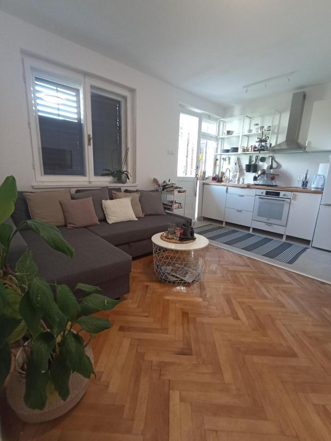 Apartment 70 M From The Beach Подгора Экстерьер фото